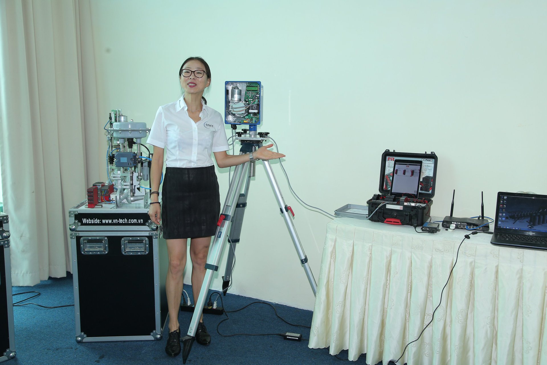 VN Tech Group